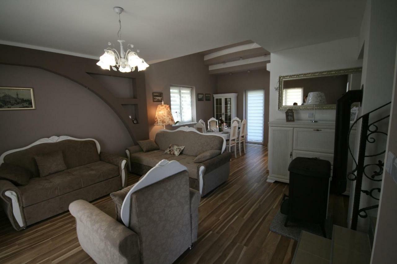 Holiday House Leona Otocac Luaran gambar