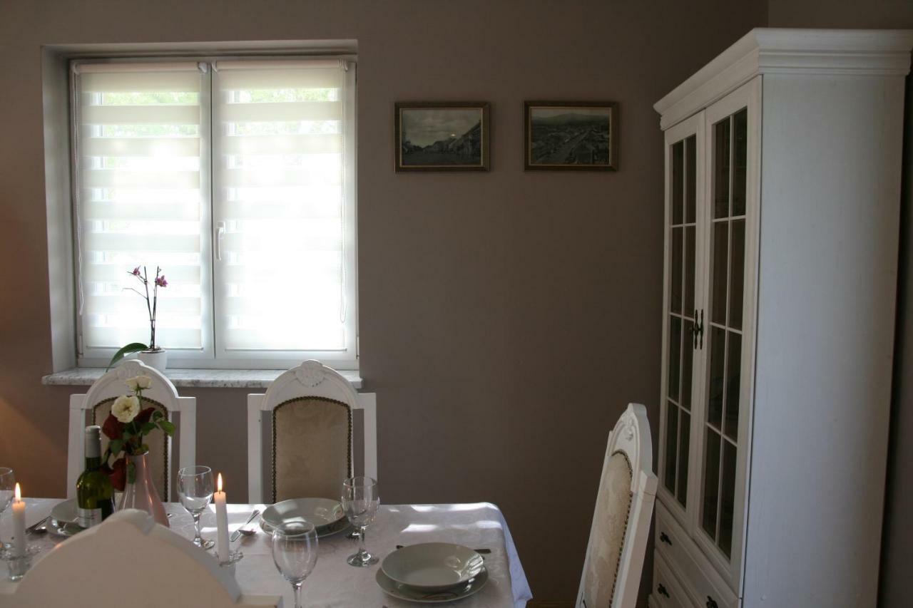 Holiday House Leona Otocac Luaran gambar