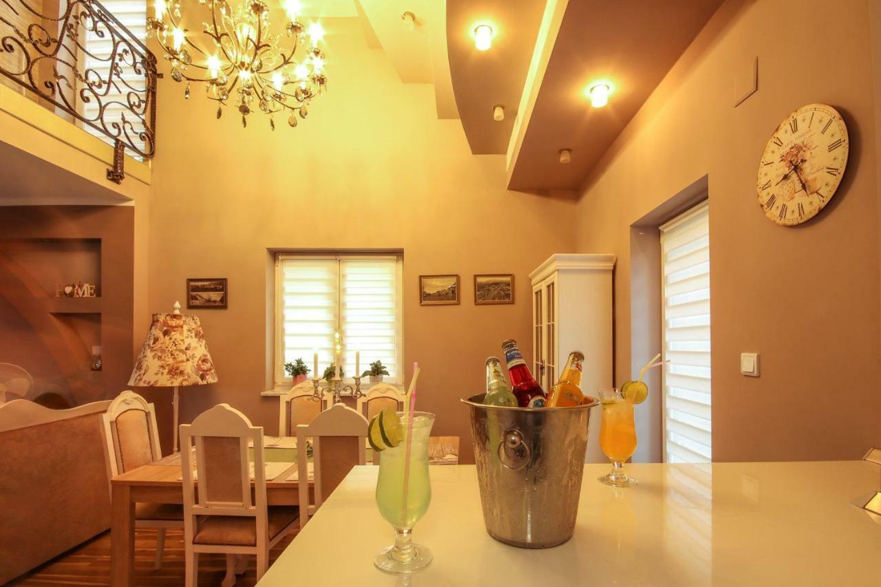 Holiday House Leona Otocac Luaran gambar