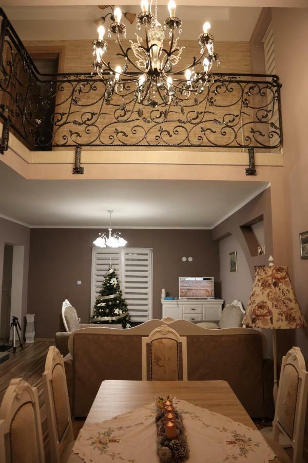 Holiday House Leona Otocac Luaran gambar